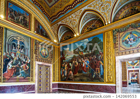 Antiquarium of Munich Residence. Renaissance halls and Treasury Antiquarium of Munich Residence. Renaissance halls and Treasury 142069553