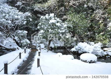 京都南禪院,被白雪覆蓋 京都南禪院,被白雪覆蓋 142070508