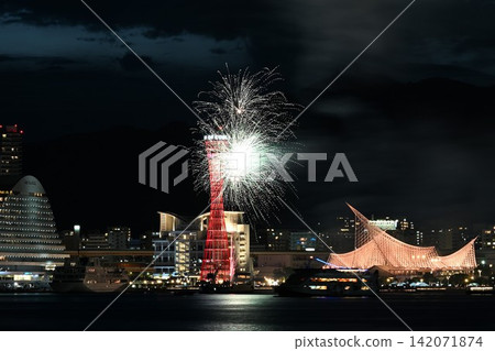 神戶，港口之夜，神戶港，週末煙火 142071874