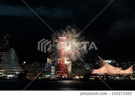 神戶,港口之夜,神戶港,週末煙火 神戶,港口之夜,神戶港,週末煙火 142071883