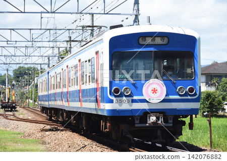 Izu Hakone Railway 3000 series steel car (near Oba Station) Izu Hakone Railway 3000 series steel car (near Oba Station) 142076882