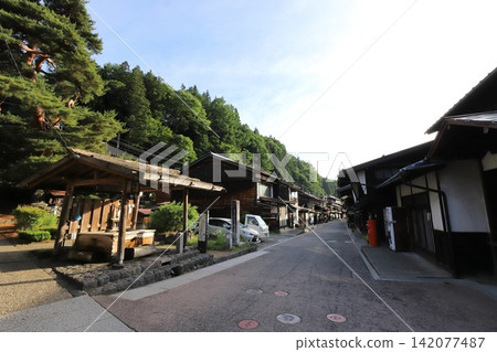 長野縣鹽尻市奈良井宿：傳統建築群重要保護區內的古老城鎮景觀。 142077487