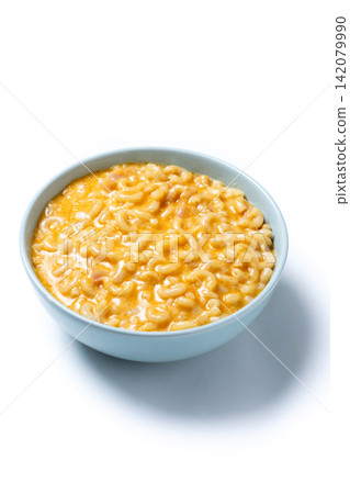 Traditional mac and cheese Traditional mac and cheese 142079990