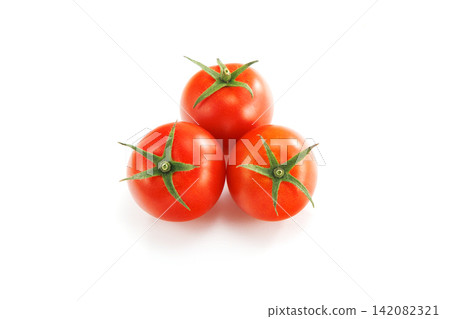 Fresh tomatoes Fresh tomatoes 142082321