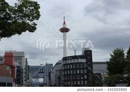 Kyoto Tower Kyoto Tower 142083900