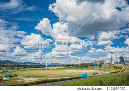 淀川河公園 枚方區 大阪府枚方市 142084081