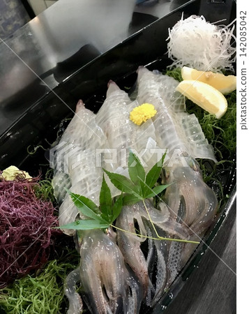 Fresh squid sashimi set meal Fresh squid sashimi set meal 142085042