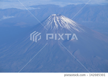 Mount Fuji Mount Fuji 142085301