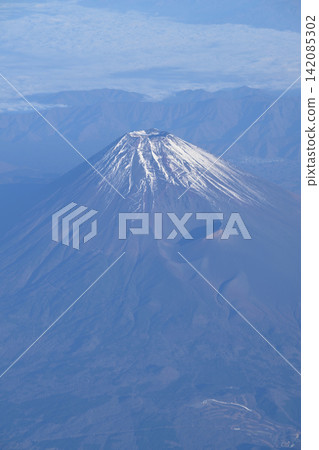 Mount Fuji Mount Fuji 142085302