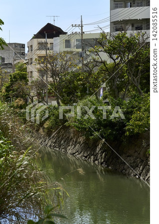 與河景觀 與河景觀 142085516