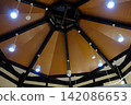 Ceiling of the Etajima City Learning Center 142086653