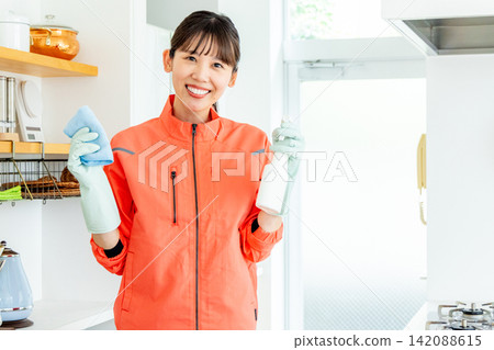 管家女人 142088615