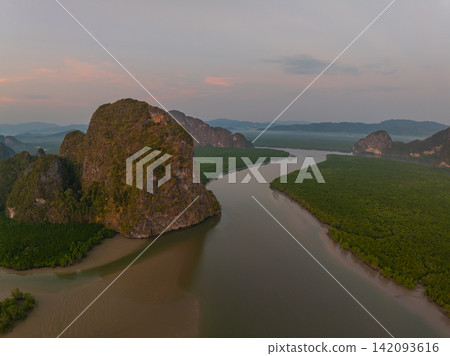 Amazing light of nature beautiful Light Sunset or sunrise over sea sky background Amazing light of nature beautiful Light Sunset or sunrise over sea sky background 142093616
