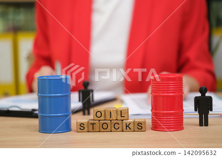 Exploring oil stocks and investment strategies during a financial meeting 142095632
