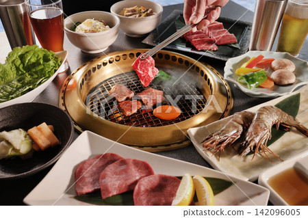 烤肉 烤肉 142096005