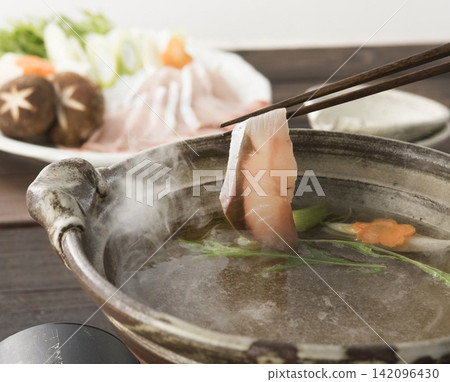 Shabu Shabu Shabu Shabu 142096430