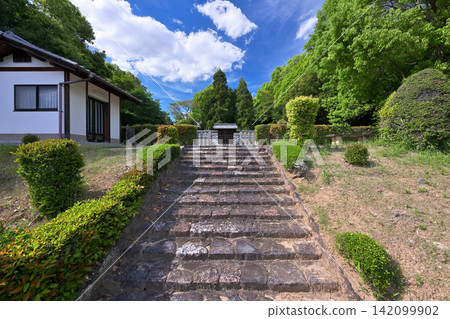 須藤天皇八島陵(奈良縣奈良市八島町) 須藤天皇八島陵(奈良縣奈良市八島町) 142099902