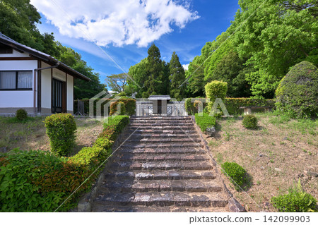 須藤天皇八島陵(奈良縣奈良市八島町) 須藤天皇八島陵(奈良縣奈良市八島町) 142099903