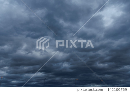 Rough sky Rough sky 142100769