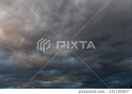 Rough sky Rough sky 142100807