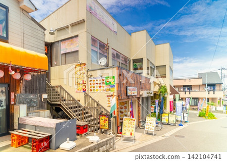 Keio Sagamihara Line, Keio Yomiuri Land Station shopping street Keio Sagamihara Line, Keio Yomiuri Land Station shopping street 142104741