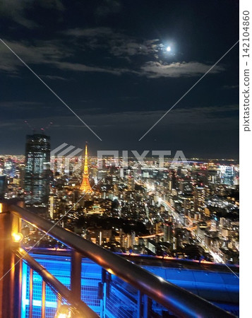 夜景以及從建築物屋頂看到的景色 夜景以及從建築物屋頂看到的景色 142104860