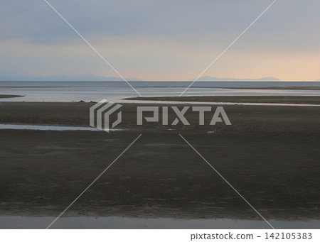 The beach at dusk (Matama Beach) The beach at dusk (Matama Beach) 142105383