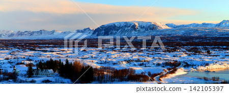 The Snowy Highlands of Iceland in Winter The Snowy Highlands of Iceland in Winter 142105397