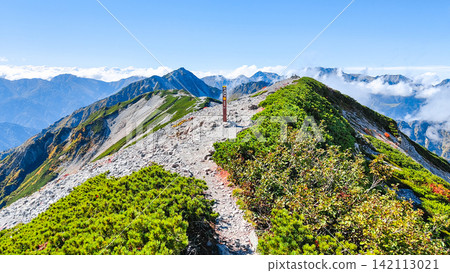 秋季攀登哈里諾基山和蓮華山(蓮華峰) 秋季攀登哈里諾基山和蓮華山(蓮華峰) 142113021