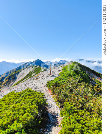 秋季攀登哈里諾基山和蓮華山(蓮華峰) 秋季攀登哈里諾基山和蓮華山(蓮華峰) 142113022
