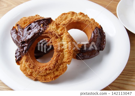 Old fashion donuts Old fashion donuts 142113047