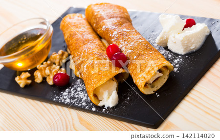 Bulgarian thin pancakes with brynza 142114020