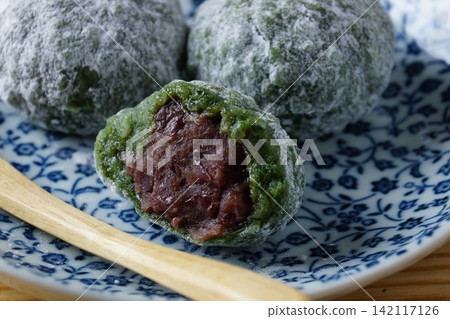 艾蒿年糕 日式點心 艾蒿年糕 日式點心 142117126