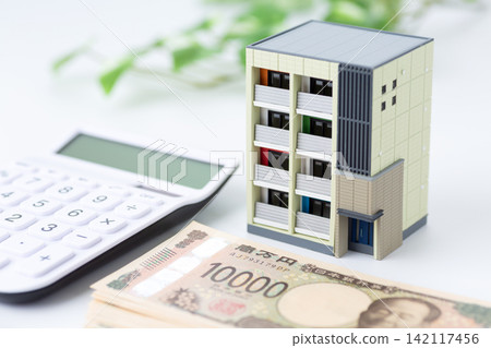 Mansion and money Mansion and money 142117456