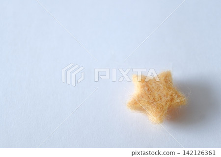 羊毛氈星星（橘色），留白 142126361