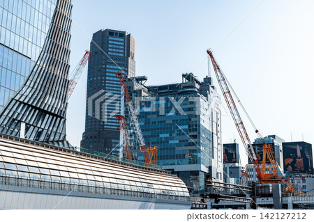 澀谷站建設中,從宮山坂下路口附近拍攝,2026年7月,b-5 冷色調 澀谷站建設中,從宮山坂下路口附近拍攝,2026年7月,b-5 冷色調 142127212