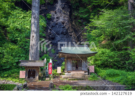 Haguro Shrine, Haguro Mountain, Yamagata Prefecture; Suga Waterfall and Haraigawa Shrine Haguro Shrine, Haguro Mountain, Yamagata Prefecture; Suga Waterfall and Haraigawa Shrine 142127619