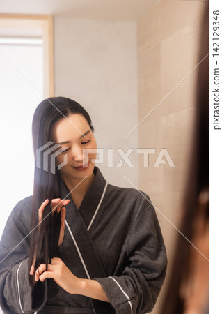 Bathrobe - Beauty Image Bathrobe - Beauty Image 142129348