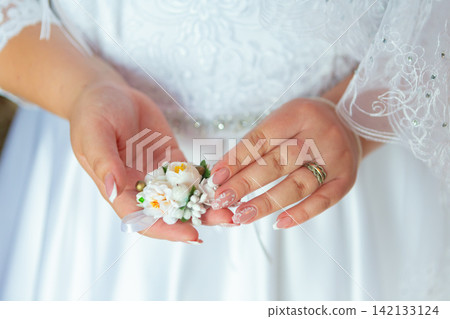wedding attributes of brides. wedding accessories. wedding trifles 142133124