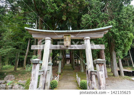 Arata Shrine, Kamikawa Town, Hyogo Prefecture 142135625