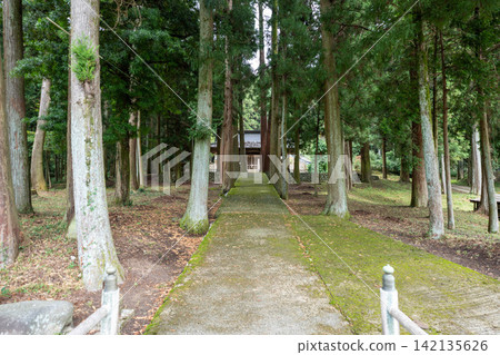 Arata Shrine, Kamikawa Town, Hyogo Prefecture 142135626