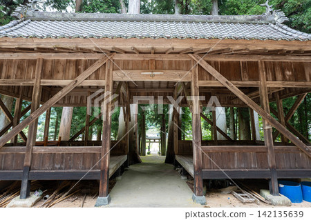 Arata Shrine, Kamikawa Town, Hyogo Prefecture 142135639