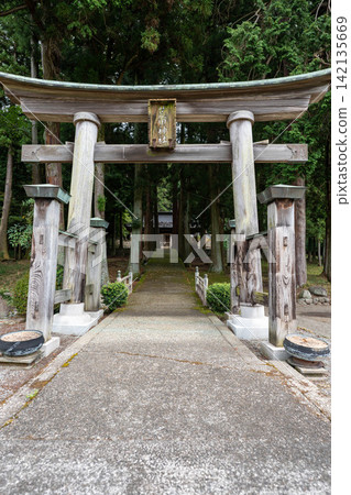 Arata Shrine, Kamikawa Town, Hyogo Prefecture 142135669