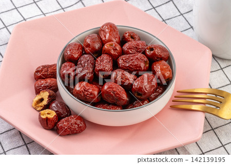crispy Dried Red Dates Dried Jujube Fruit Snacks 142139195