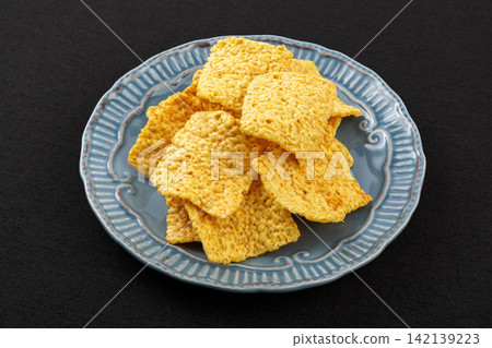 crispy Tartary Buckwheat Rice Crackers and Chips crispy Tartary Buckwheat Rice Crackers and Chips 142139223