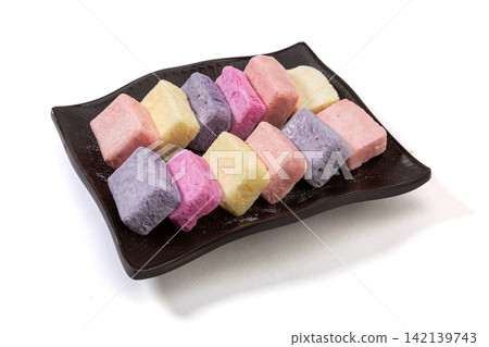 freeze Dried Yogurt Cubes Fruit Flavor Snack Food freeze Dried Yogurt Cubes Fruit Flavor Snack Food 142139743