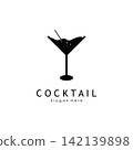 Minimalist Design for a Fresh Cocktail 142139898