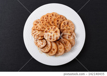 chinese Sweet Rice Stuffed Lotus Root Dessert Dish chinese Sweet Rice Stuffed Lotus Root Dessert Dish 142140435