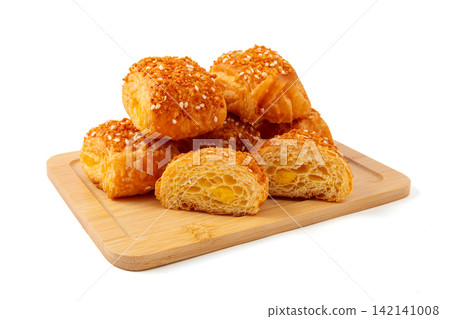 danish Cheese Puff Pastry Bite Size Snack 142141008