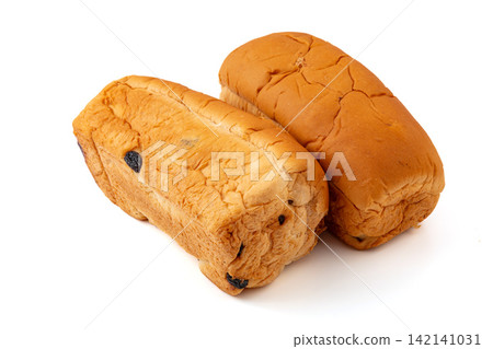traditional Sweet Fruit Flavored Bread Loaf Snack 142141031